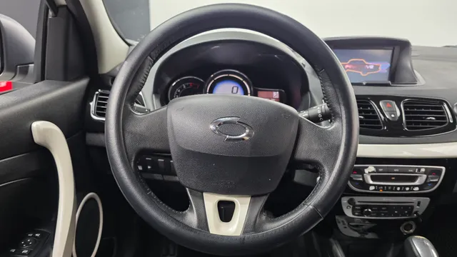 Renault SM3