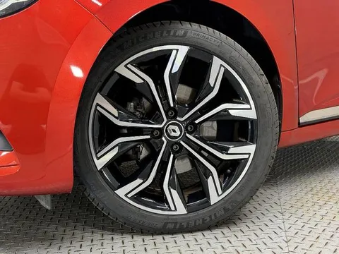 Renault Lutecia