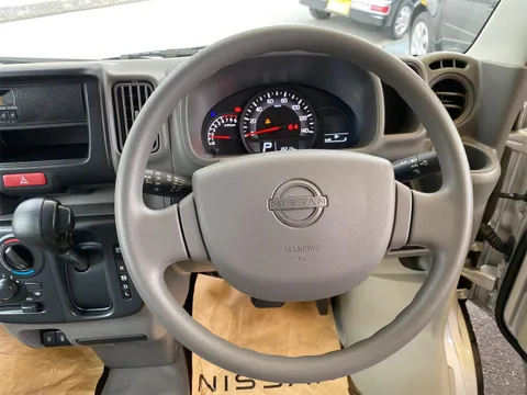 Nissan Clipper