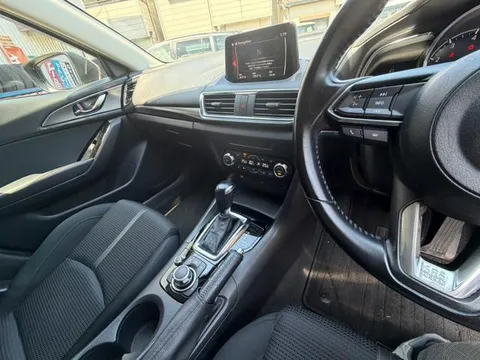 Mazda Axela Sport