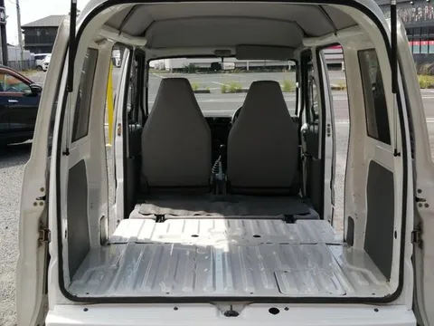 Mitsubishi Minicab Van