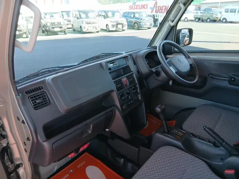 Suzuki Carry Track