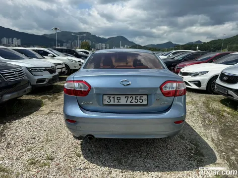 Renault SM3