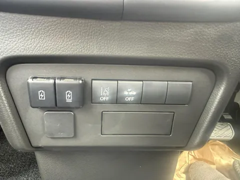 Nissan Clipper Van