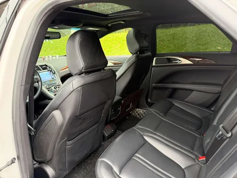 Lincoln MKZ