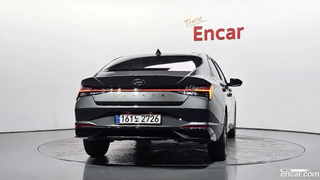 Hyundai Elantra (Avante)