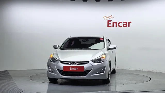 Hyundai Elantra (Avante)