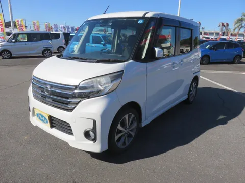 Nissan Dayz Roox