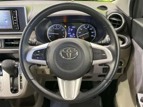 Toyota Pixis Joy