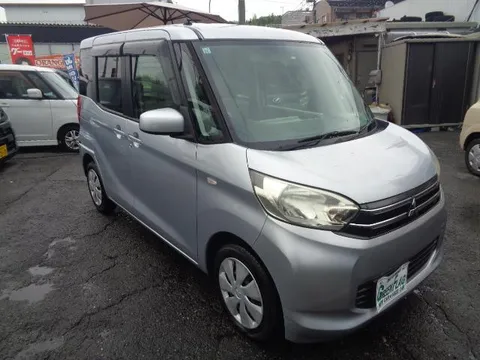 Mitsubishi eK Space