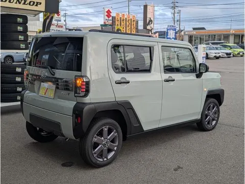 Daihatsu Taft