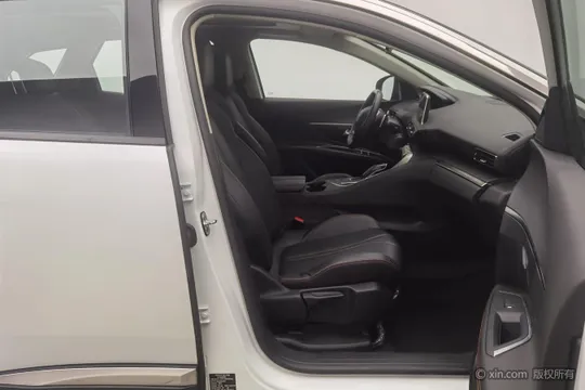 Peugeot 4008