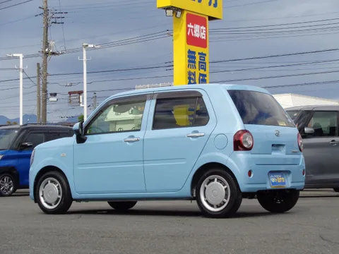 Daihatsu Mira Tocot