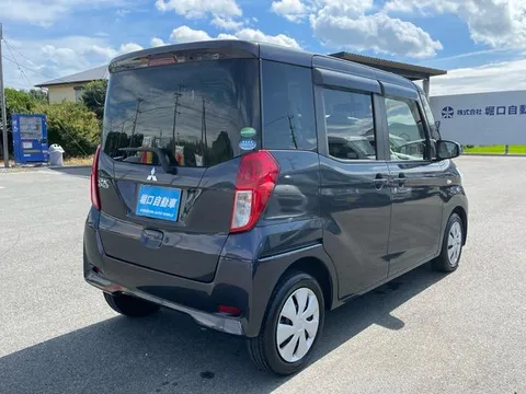 Mitsubishi eK Space