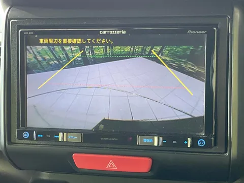 Honda N-BOX Slash