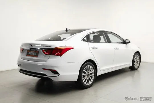 Hyundai Mistra