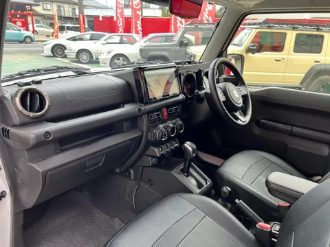 Suzuki Jimny Nomade