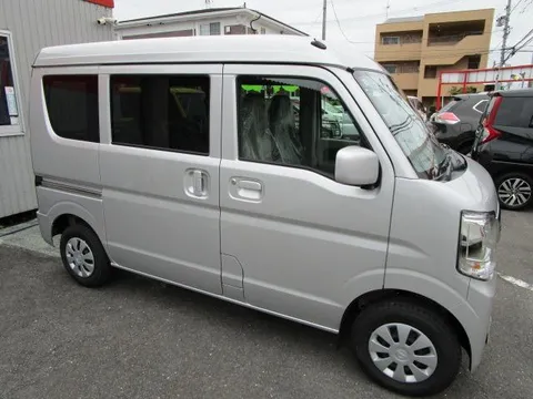 Nissan Clipper