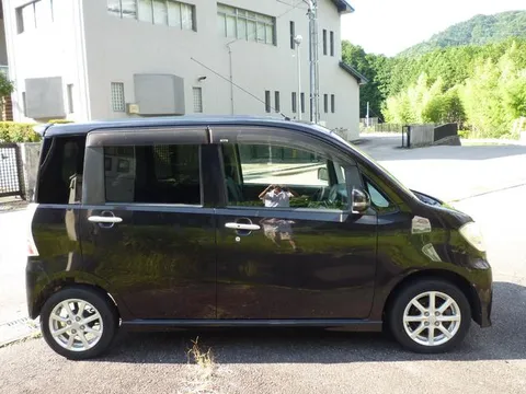 Daihatsu Tanto Exe