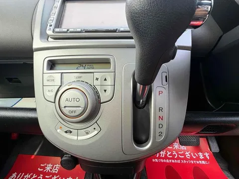 Honda Life