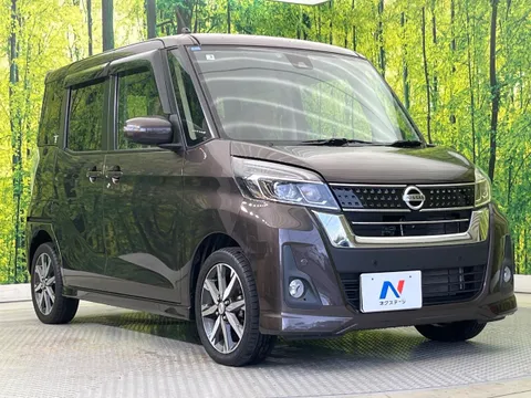 Nissan Dayz Roox