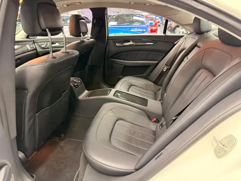 Mercedes-Benz Mercedes-Benz CLS