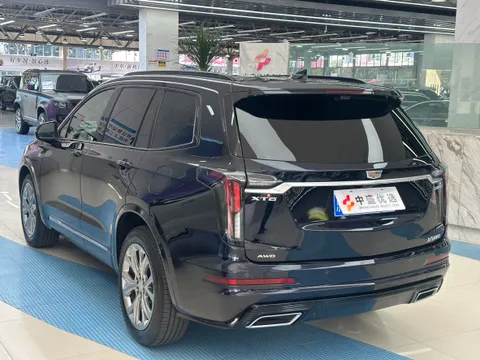 Cadillac XT6