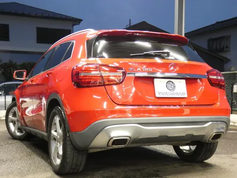Mercedes-Benz GLA-Class