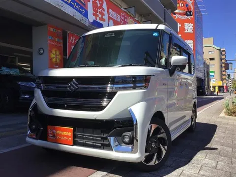 Suzuki Spacia Custom