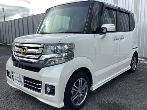 Honda N-BOX Plus Custom