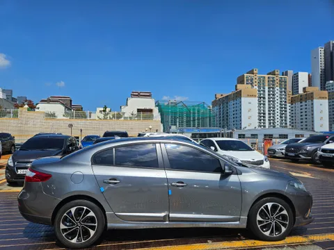 Renault SM3