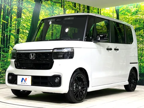 Honda N-BOX Custom