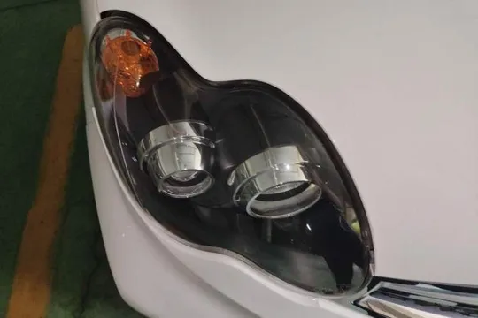 BYD F0