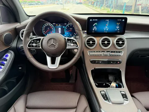 Mercedes-Benz Mercedes-Benz GLC