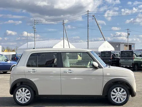 Suzuki Alto Lapin