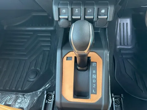 Suzuki Jimny Nomade