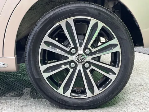 Toyota Pixis Joy
