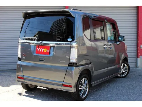Honda N-BOX Plus Custom