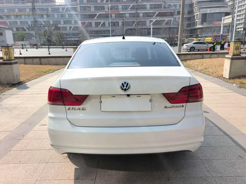Volkswagen Santana