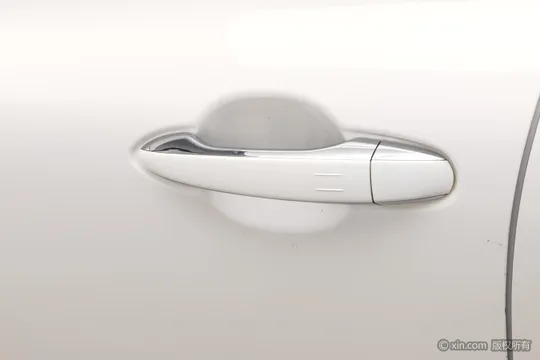 Geely Emgrand GS