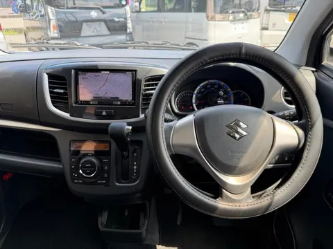 Suzuki Wagon R Stingray