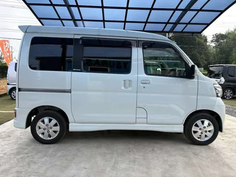 Daihatsu Atrai Wagon