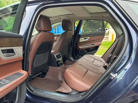 Jaguar XFL