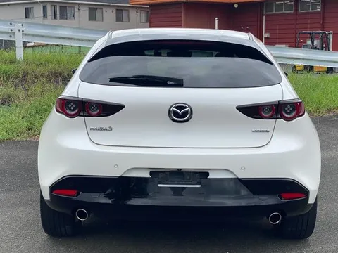 Mazda MAZDA3 Fastback