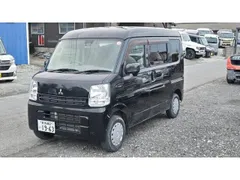 Mitsubishi Minicab Van
