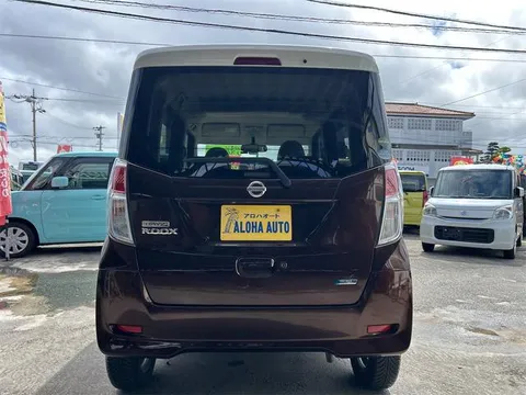 Nissan Dayz Roox