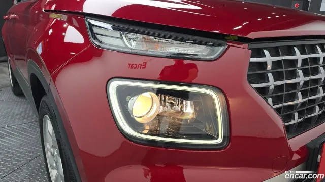 Hyundai Venue