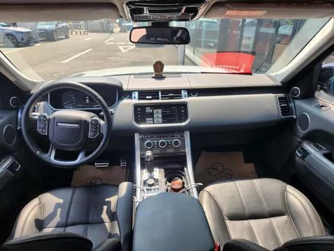 Land Rover