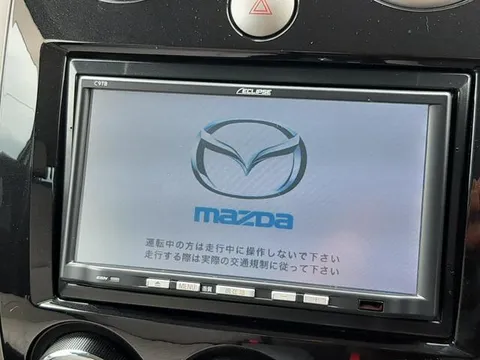 Mazda Verisa
