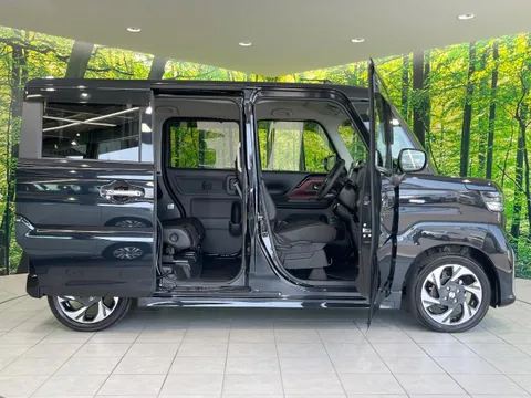 Suzuki Spacia Custom